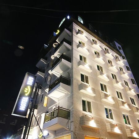 Hotel Yam Yeosu Hakdong Kültér fotó